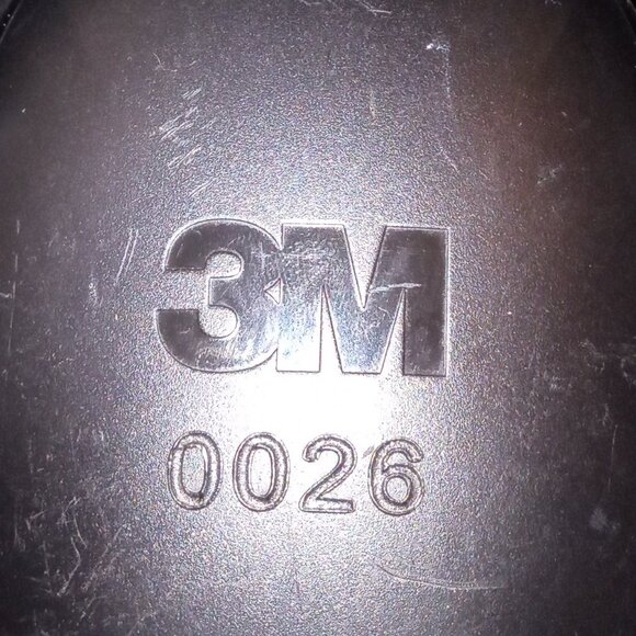 3M Worktunes Connect Wireless Hearing Protector with Bluetooth Model 0026 Black - Picture 4 of 9